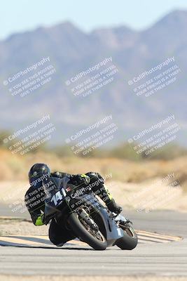 media/Oct-05-2025-CVMA (Sun) [[beeef4f201]]/Race 9-The Shootout/